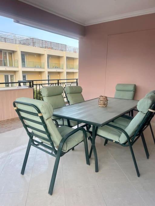 Mr. Sergio Apartment Ampavris Экстерьер фото